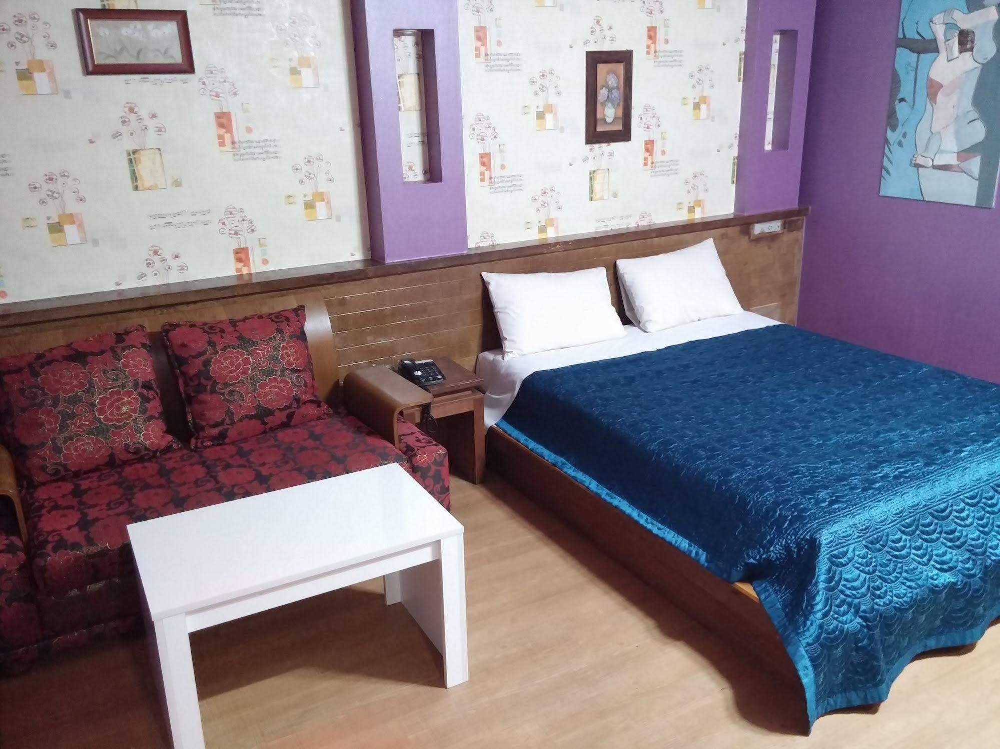 Cyber Motel Gunsan Eksteriør bilde